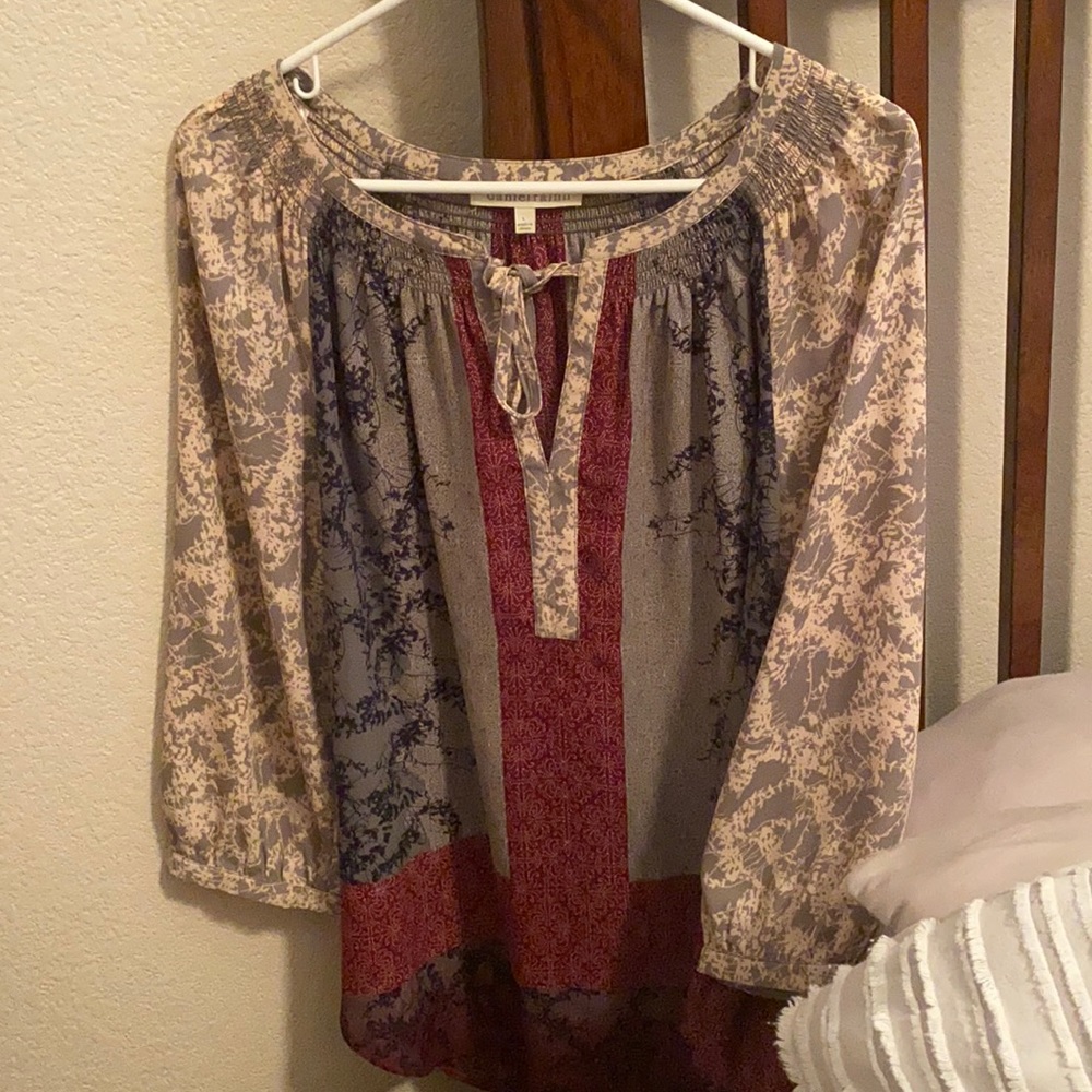 Women’s Blouse